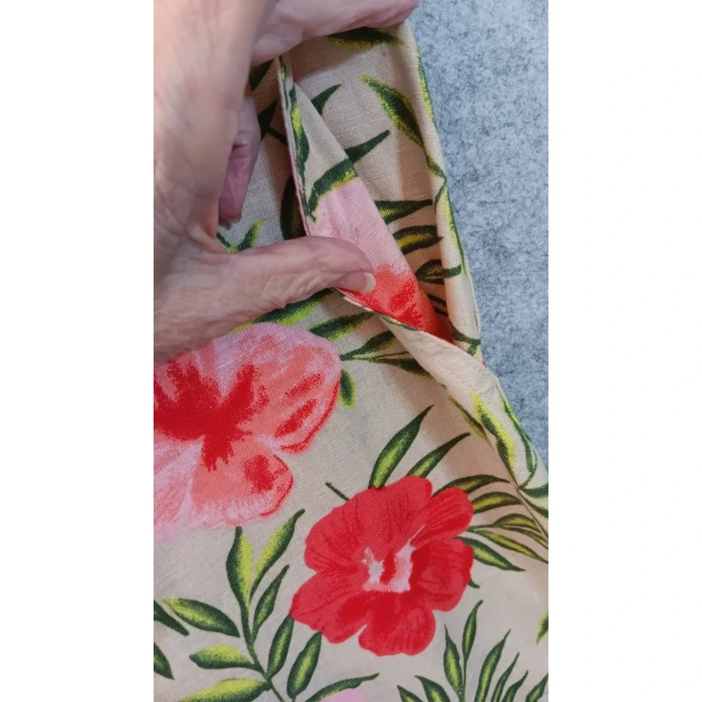 Covington Pants Women 12 Tan Floral Linen Blend Cropped Lightweight 34x24 NWOT